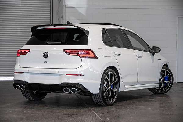 2024 Volkswagen Golf R 8