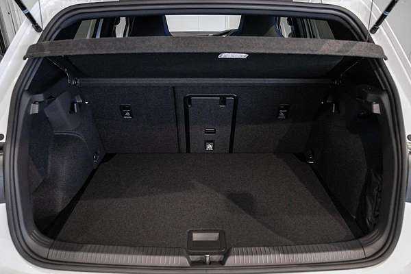 2024 Volkswagen Golf R 8