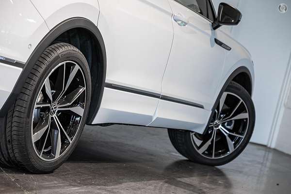 2024 Volkswagen Tiguan 162TSI R-Line Allspace 5N