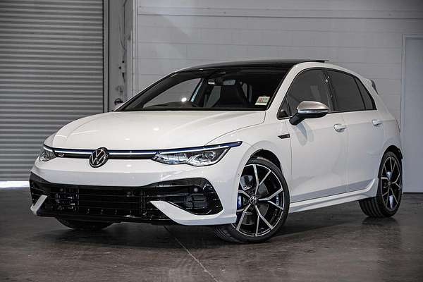 2024 Volkswagen Golf R 8