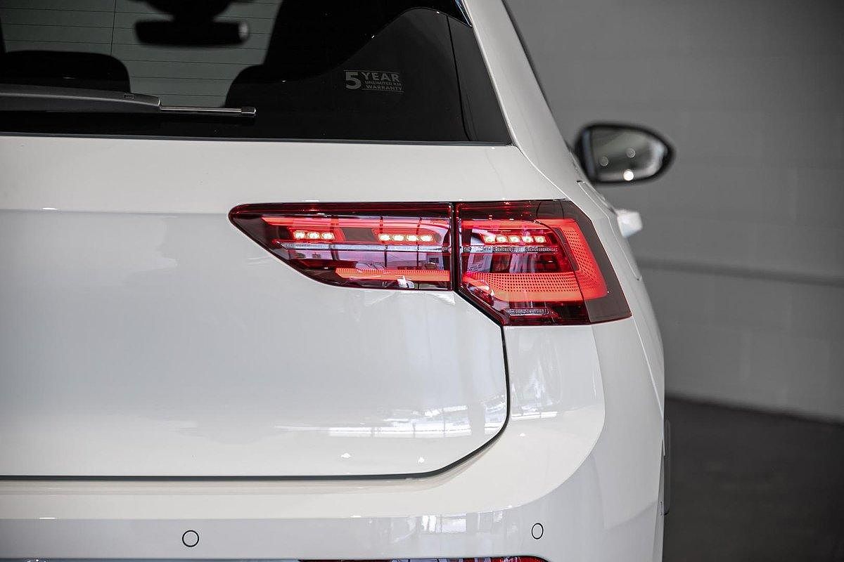 2024 Volkswagen Golf R 8