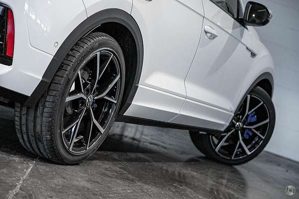 2024 Volkswagen T-Roc R D11