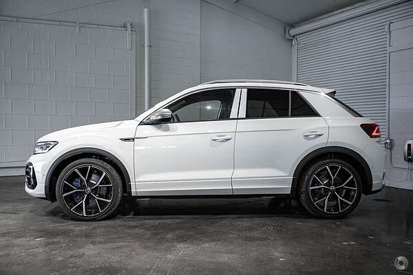 2024 Volkswagen T-Roc R D11