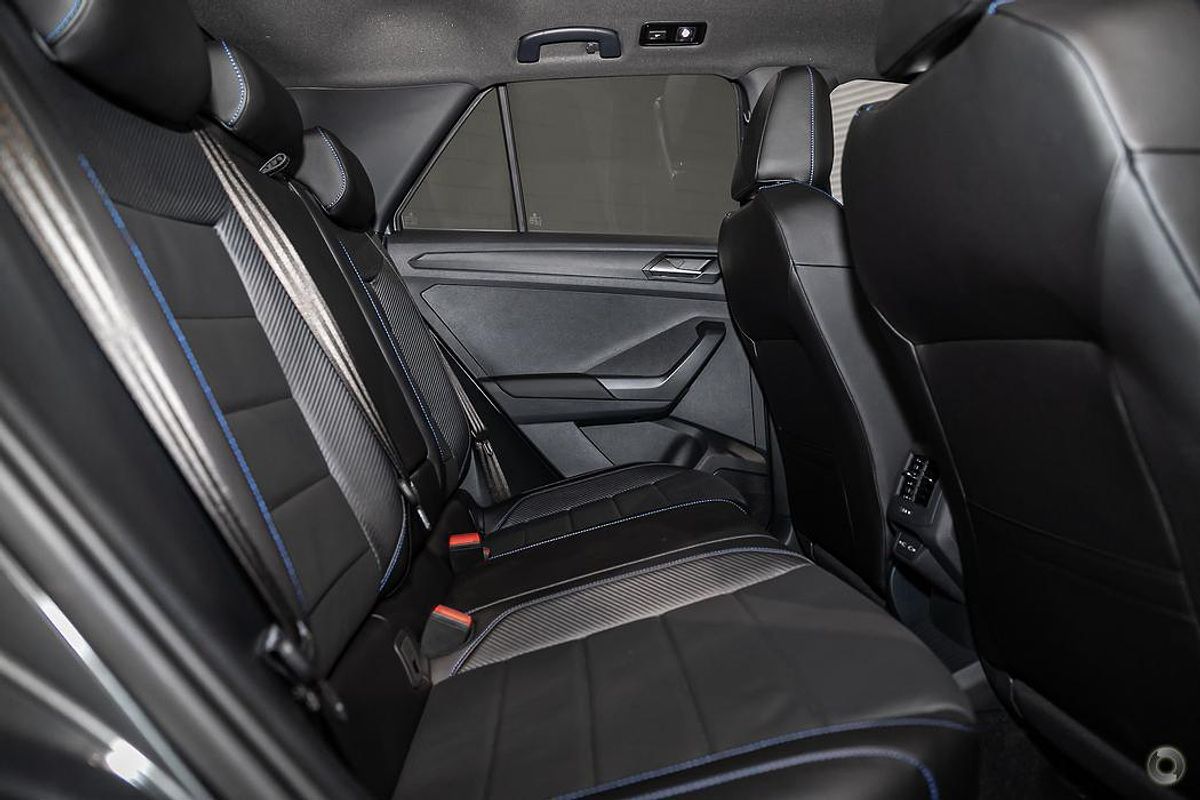 2024 Volkswagen T-Roc R D11