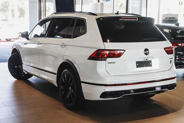 2024 Volkswagen Tiguan Wolfsburg Edition Allspace 5N