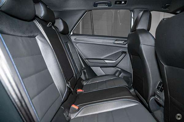 2024 Volkswagen T-Roc R D11
