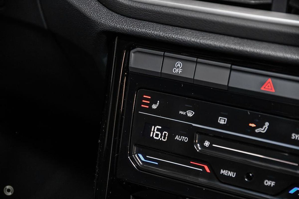 2024 Volkswagen T-Roc 140TSI R-Line D11