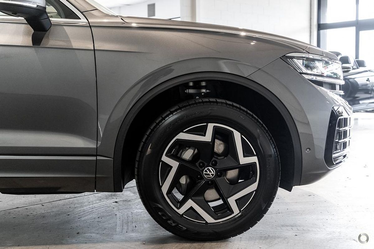 2024 Volkswagen Touareg 170TDI RC