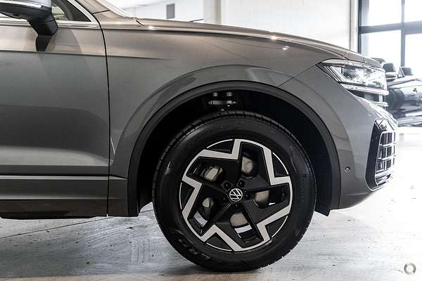 2024 Volkswagen Touareg 170TDI RC