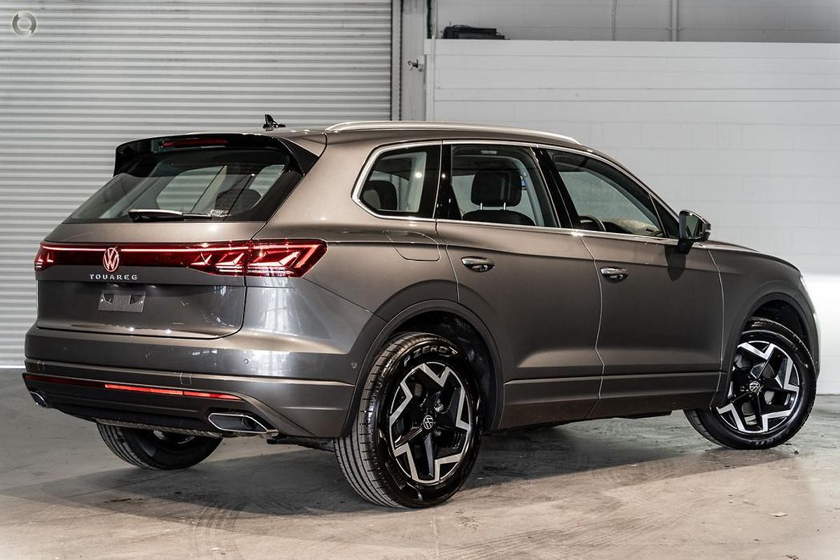 2024 Volkswagen Touareg 170TDI RC