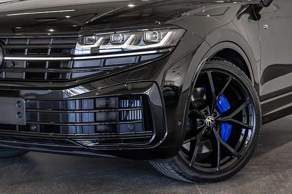 2024 Volkswagen Touareg R RC