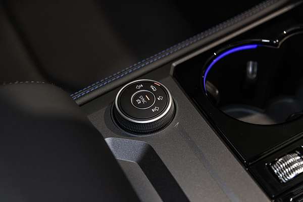 2024 Volkswagen Touareg R RC