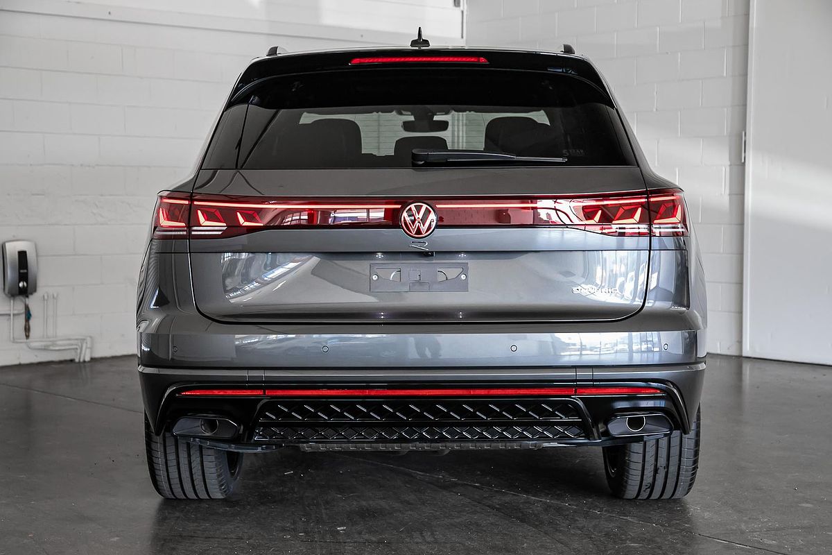 2024 Volkswagen Touareg R RC