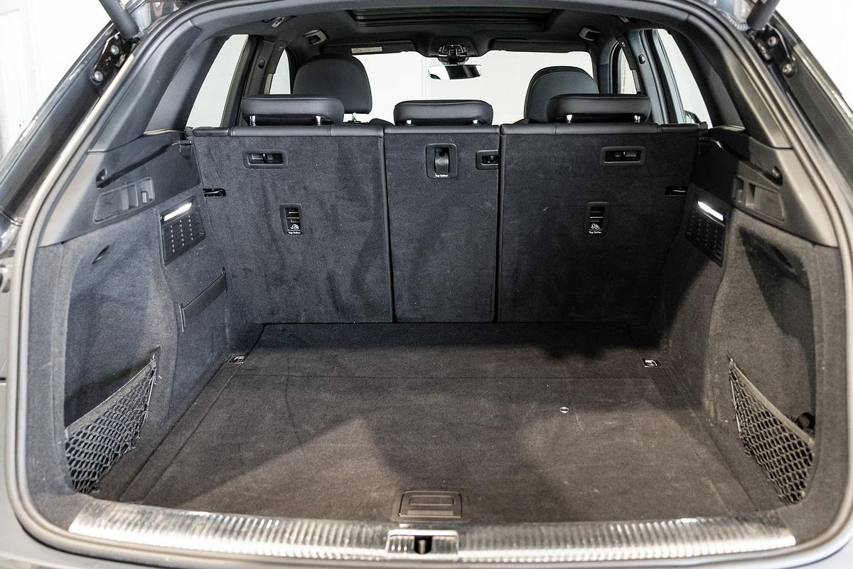 2023 Audi Q5 45 TFSI Sport FY