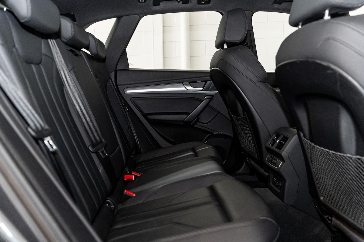 2023 Audi Q5 45 TFSI Sport FY