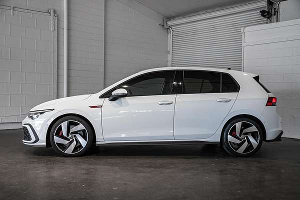 2021 Volkswagen Golf GTI 8