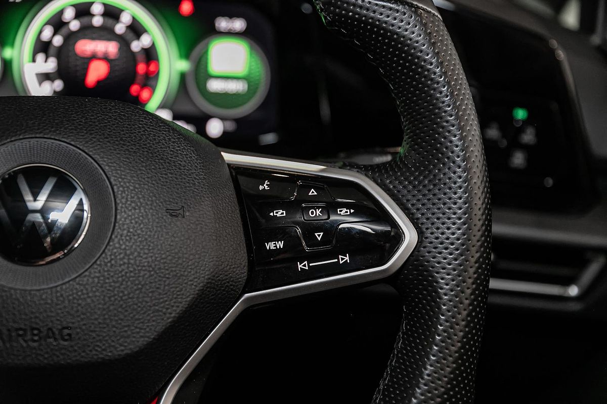 2021 Volkswagen Golf GTI 8