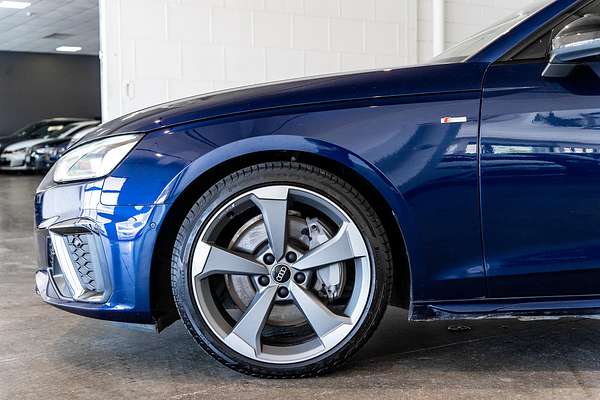 2021 Audi A4 45 TFSI S line B9