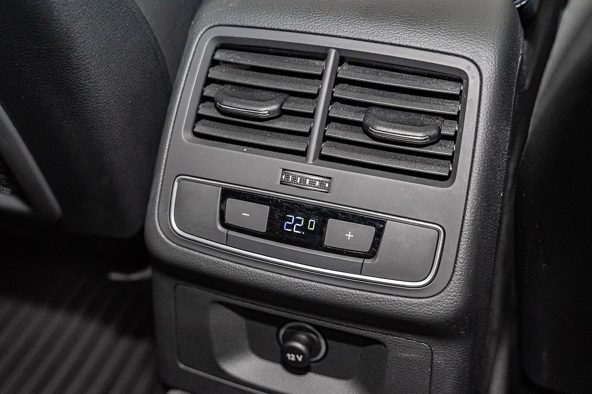 2021 Audi A4 45 TFSI S line B9