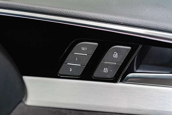 2021 Audi A4 45 TFSI S line B9