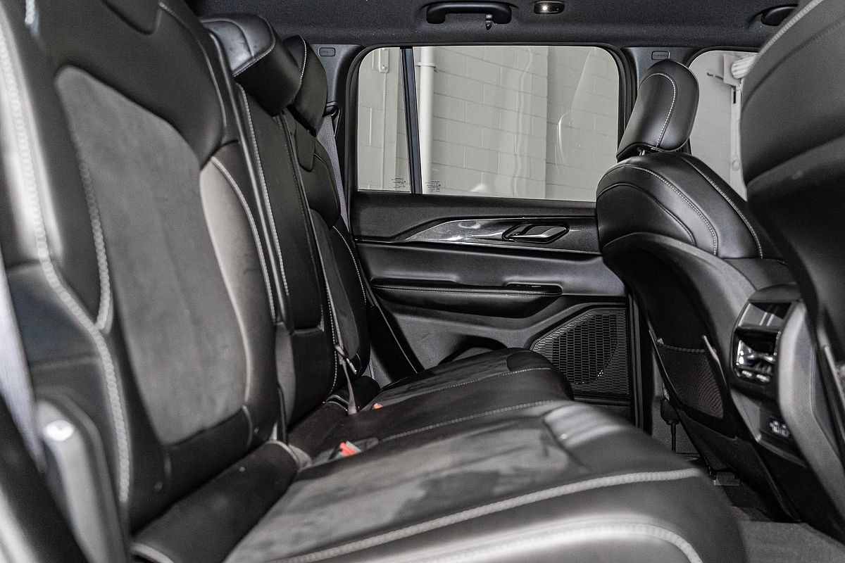 2023 Jeep Grand Cherokee Night Eagle WL