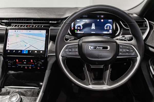2023 Jeep Grand Cherokee Night Eagle WL