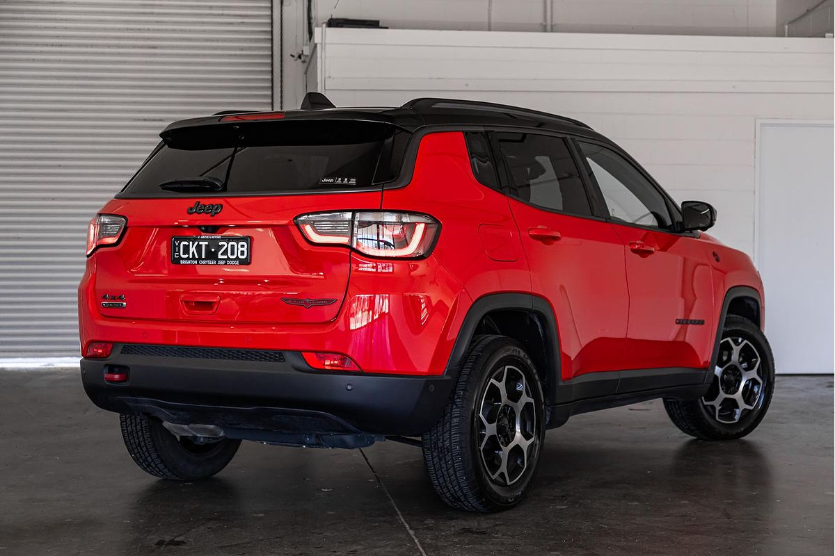 2022 Jeep Compass Trailhawk M6