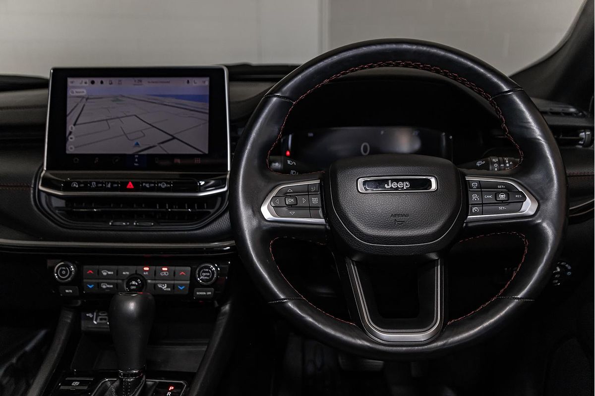 2022 Jeep Compass Trailhawk M6