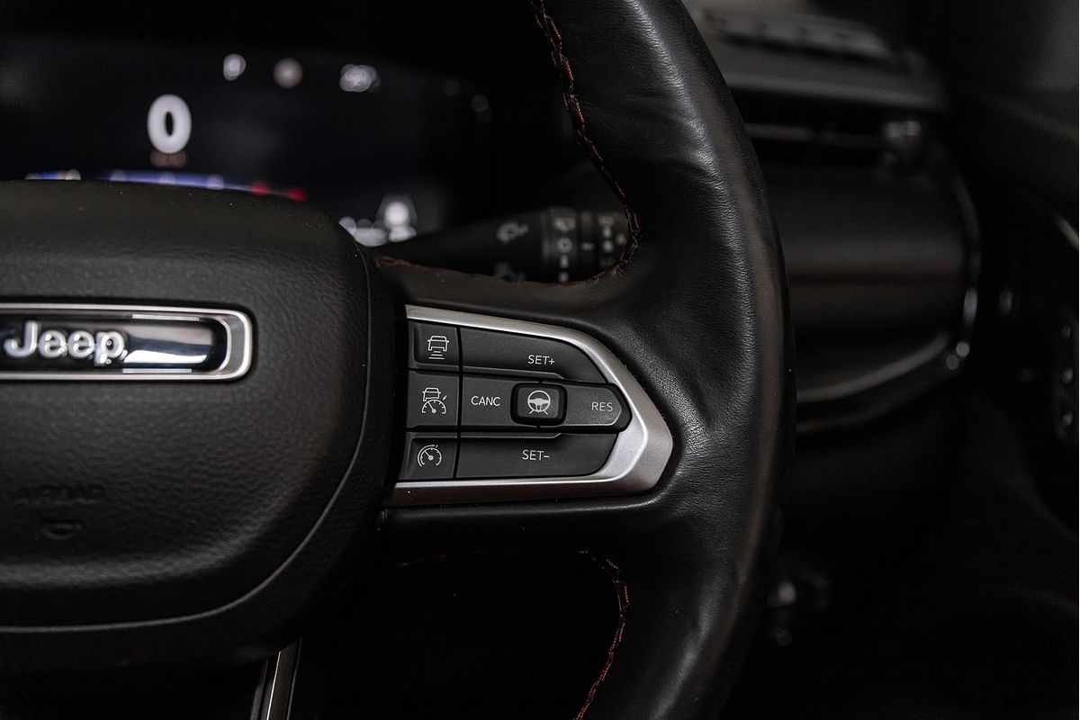 2022 Jeep Compass Trailhawk M6