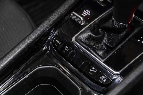 2022 Jeep Compass Trailhawk M6