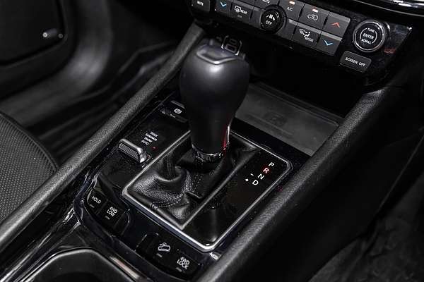 2022 Jeep Compass Trailhawk M6