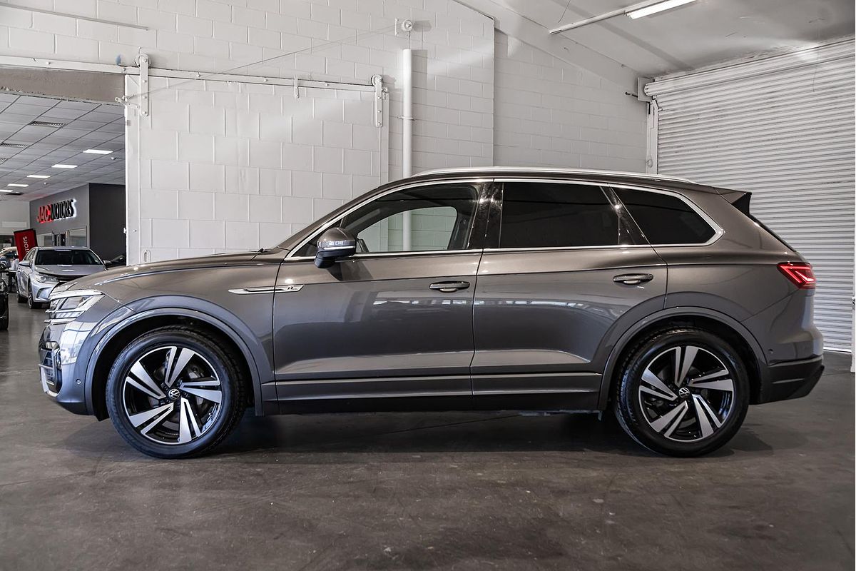 2021 Volkswagen Touareg 210TDI R-Line CR