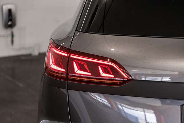 2021 Volkswagen Touareg 210TDI R-Line CR