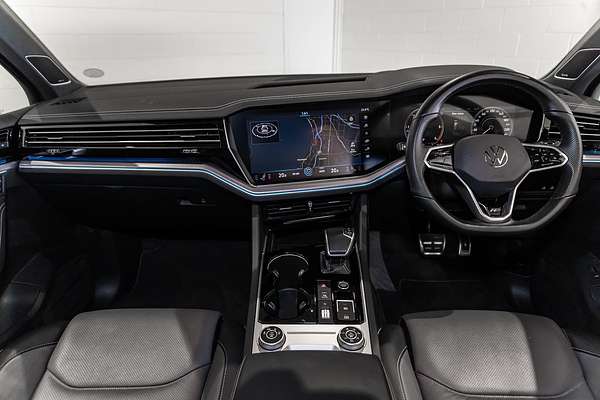 2021 Volkswagen Touareg 210TDI R-Line CR