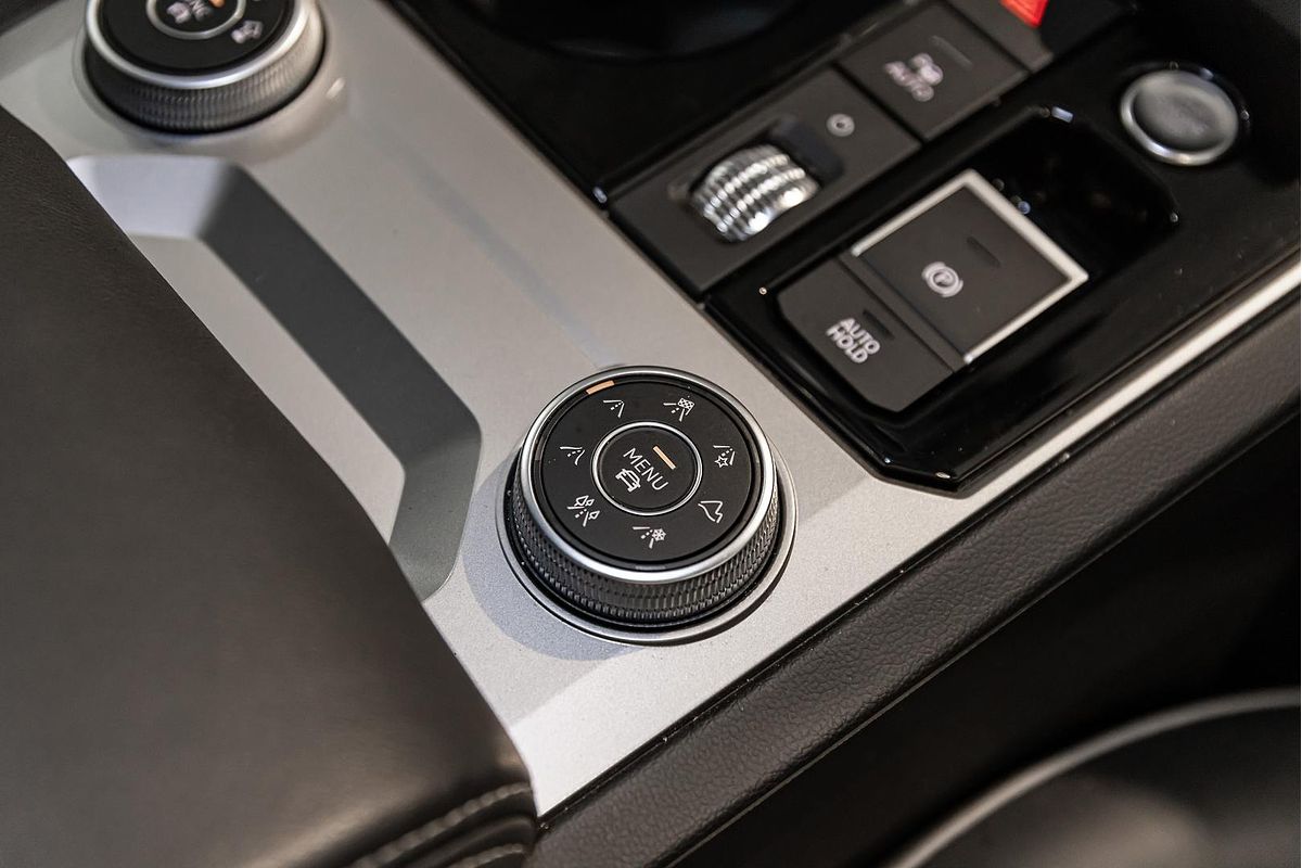 2021 Volkswagen Touareg 210TDI R-Line CR