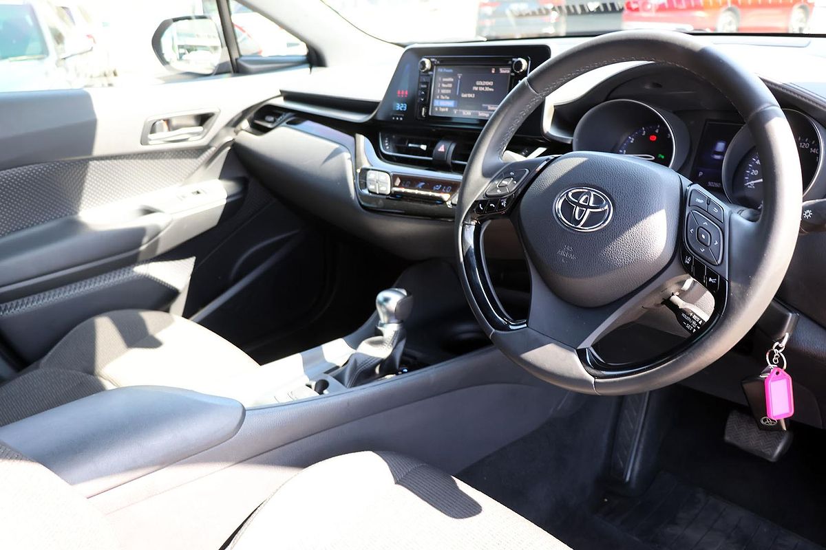 2019 Toyota C-HR NGX10R