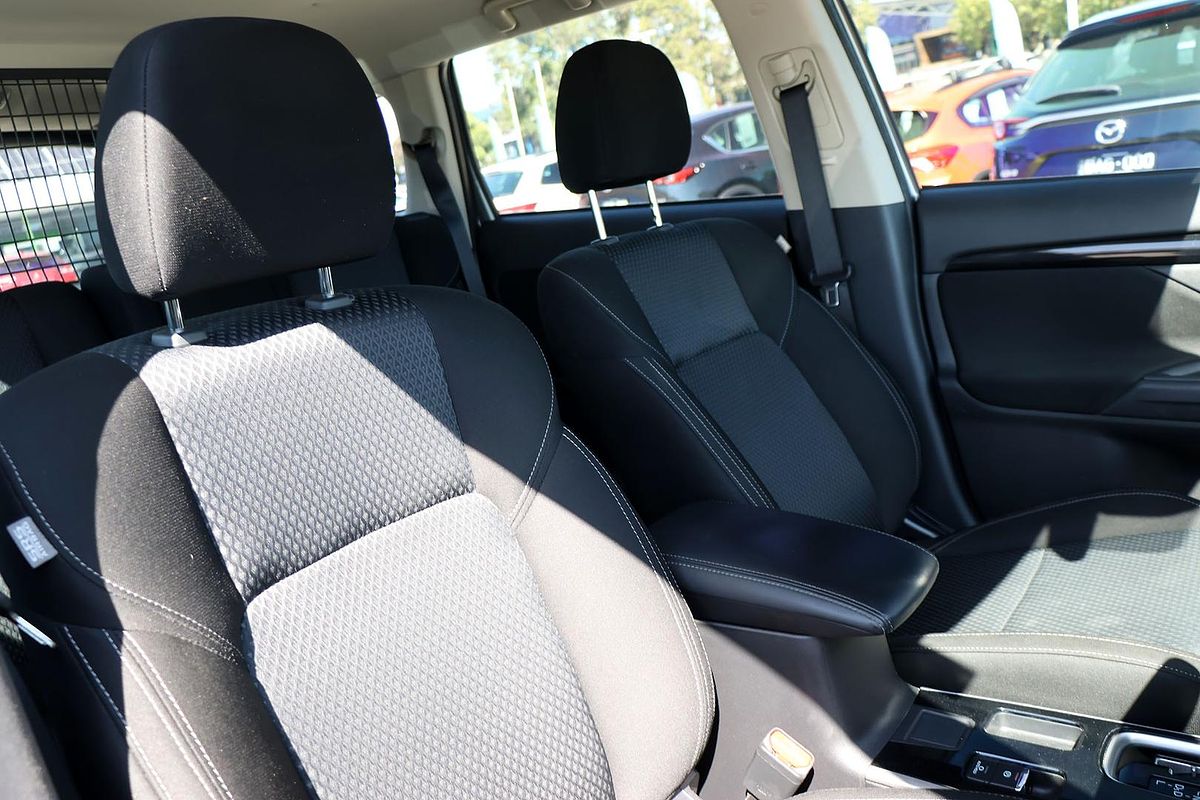 2021 Mitsubishi Outlander ES ZL