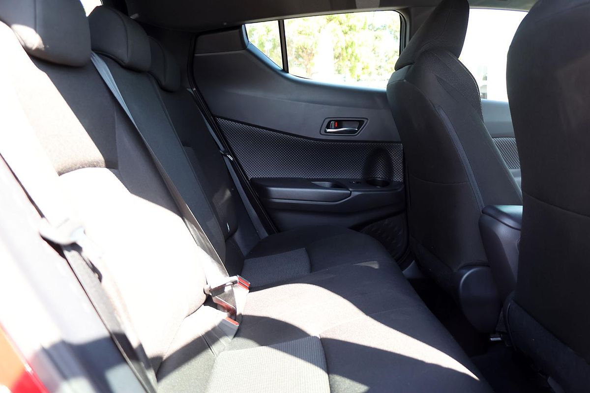 2019 Toyota C-HR NGX10R