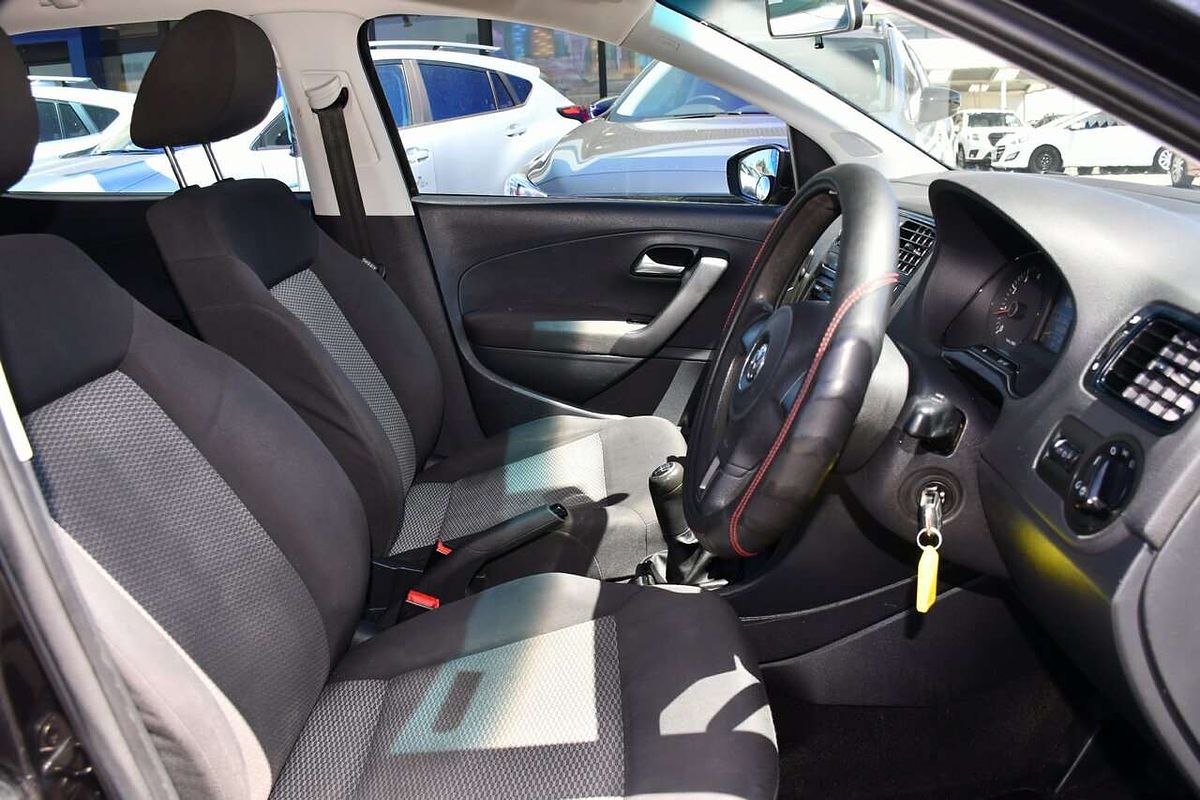 2012 Volkswagen Polo Trendline 6R
