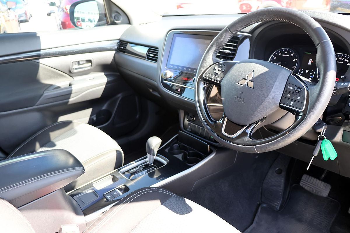 2021 Mitsubishi Outlander ES ZL