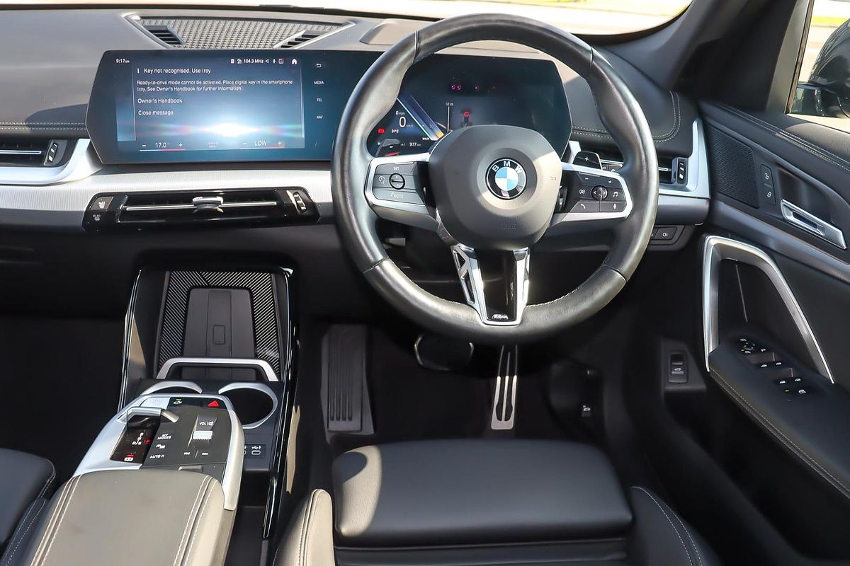 2023 BMW X1 xDrive20i U11