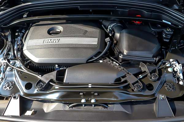 2023 BMW X1 xDrive20i U11