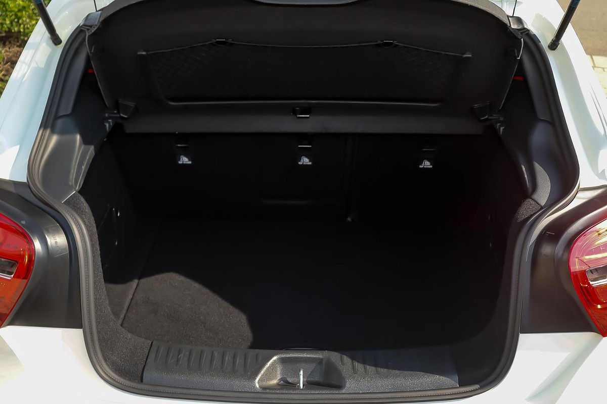 2017 Mercedes-Benz A-Class A180 W176