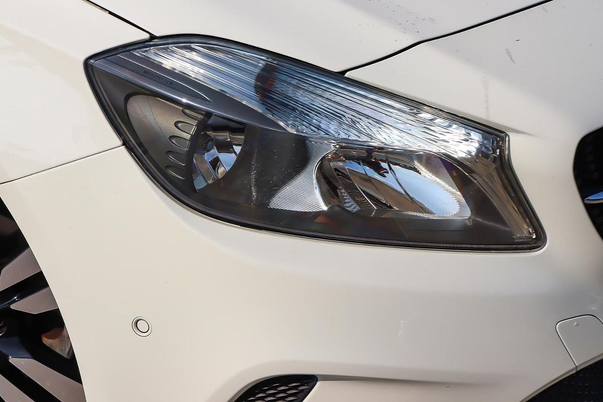 2017 Mercedes-Benz A-Class A180 W176