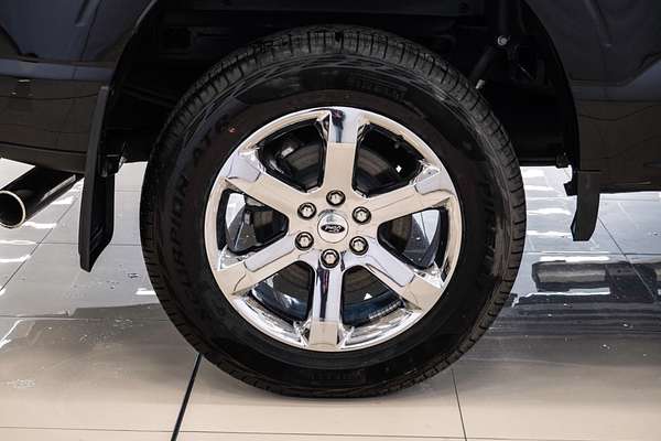 2023 Ford F-150 Lariat 4X4 SWB