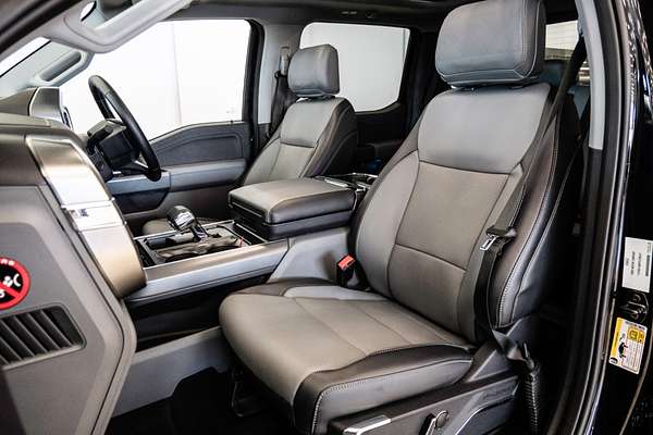2023 Ford F-150 Lariat 4X4 SWB