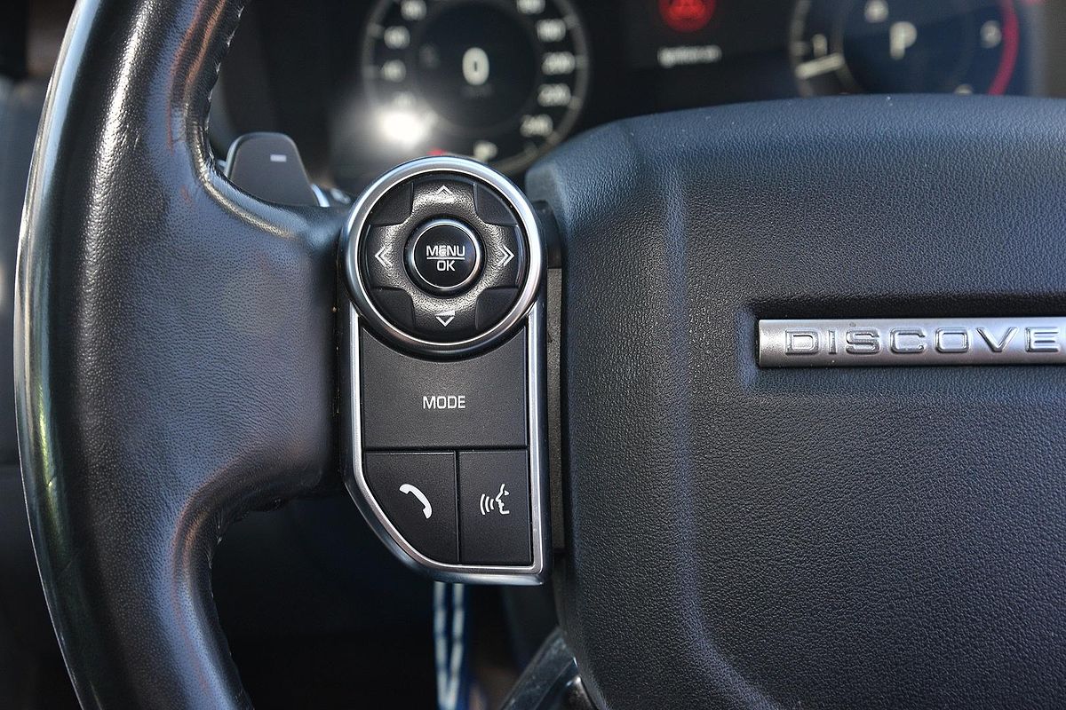 2018 Land Rover Discovery SD4 HSE Series 5