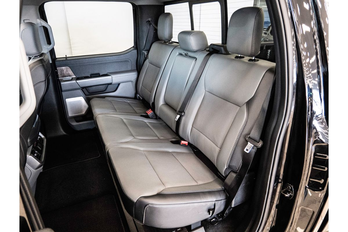 2023 Ford F-150 Lariat 4X4 SWB