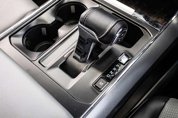 2023 Ford F-150 Lariat 4X4 SWB
