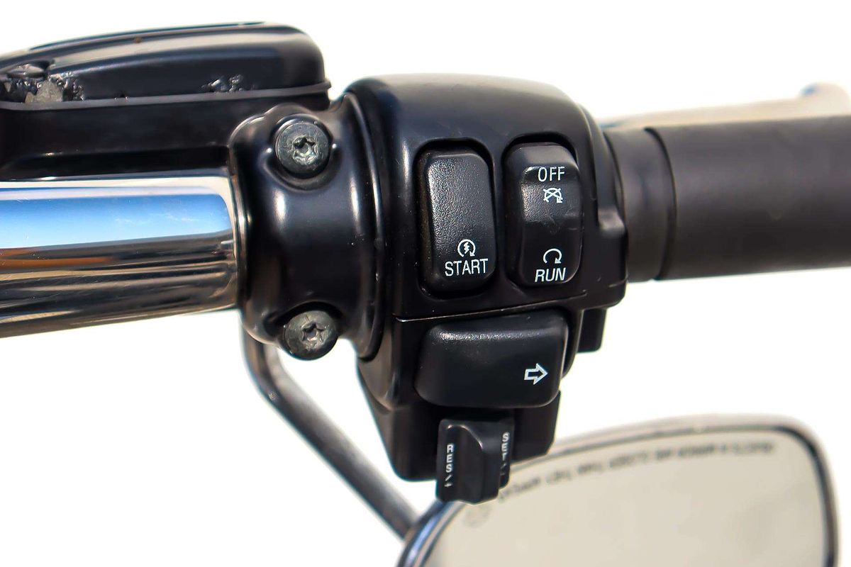 2012 Harley-Davidson road king 1690